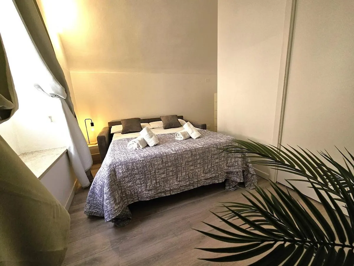 דסנזאנו דל גארדה City Heart Cozy Apartment Desenzano איטליה